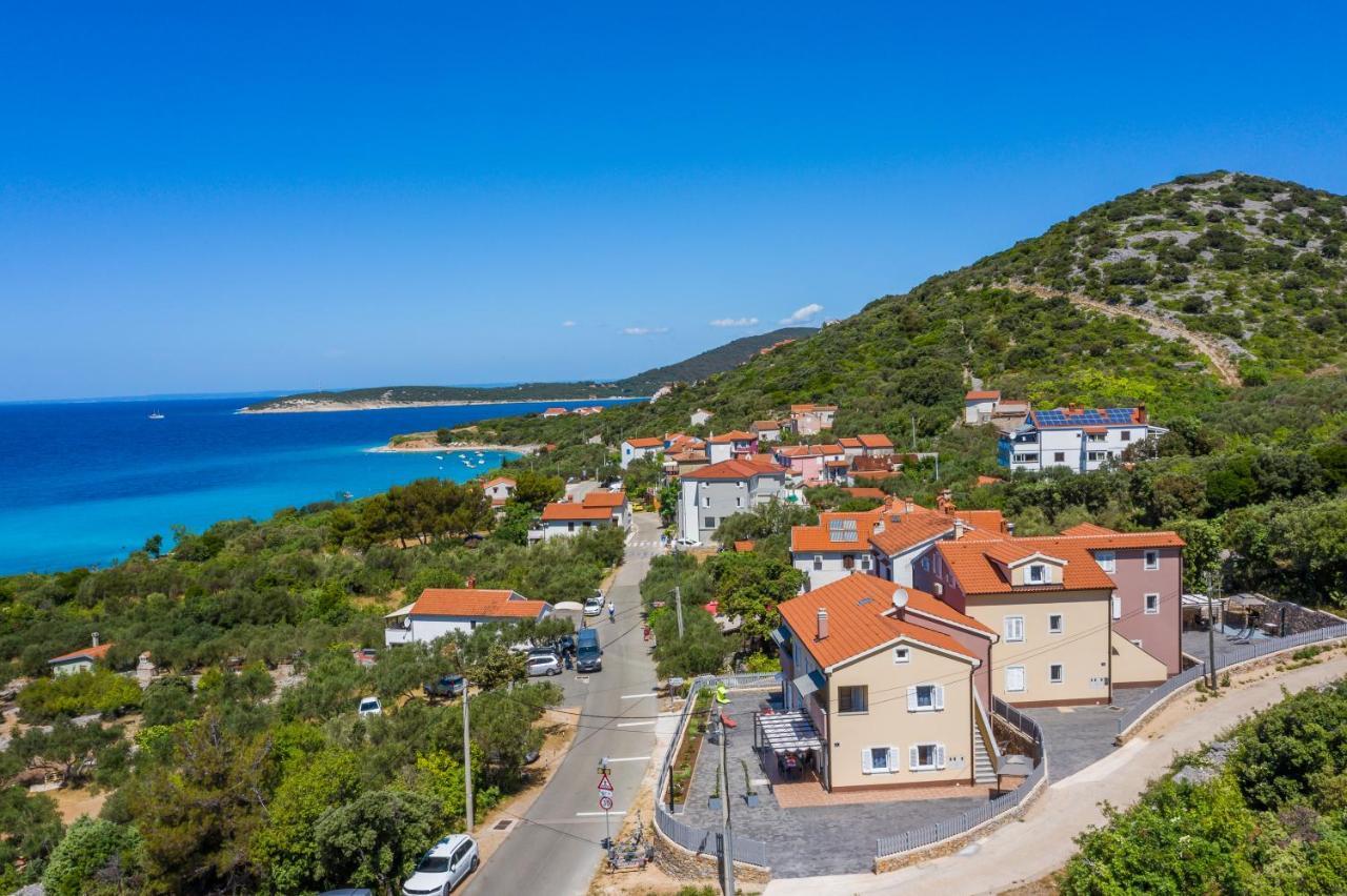 Apartments And Rooms Yasmin Miholascica Dış mekan fotoğraf